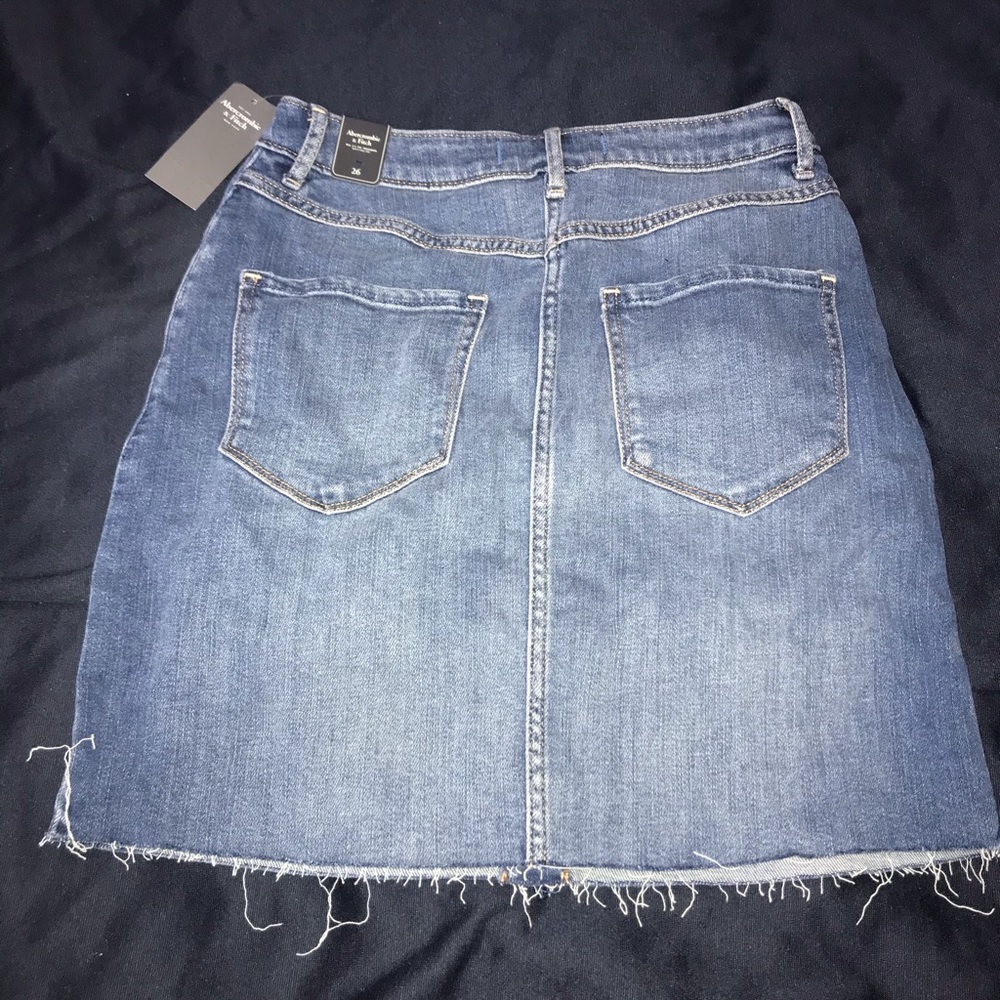 Abercrombie New with tags jean Skirt size 0, 2, 26 - Picture 4 of 6